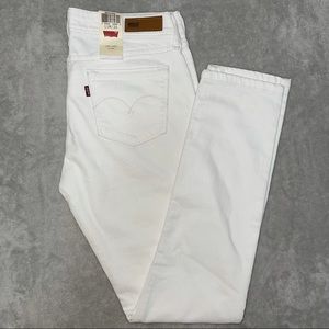 Levi's NWT Demi Curve White Denim Skinny Jeans